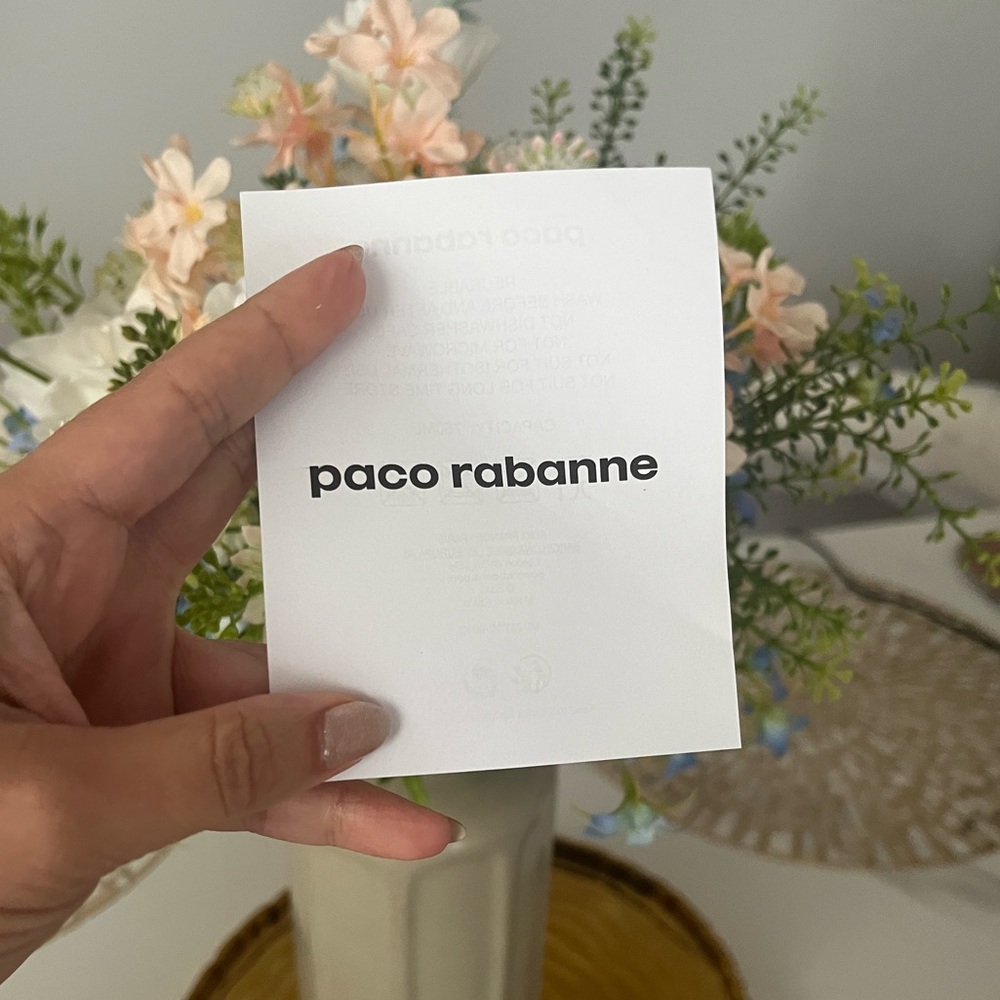Paco Rabanne Water Bottle - Picture 4 of 5